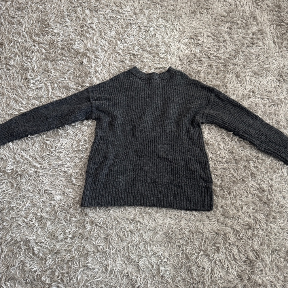Arizona Jean Company Gray Textured Sweater